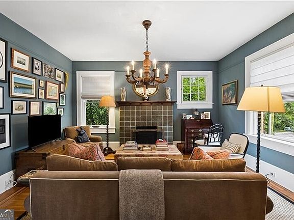 4th image of 75 17th St NE APT 7
