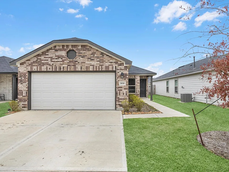 1850 Brushy Cedar Dr