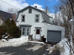 122 Main St, Meredith, NH 03253