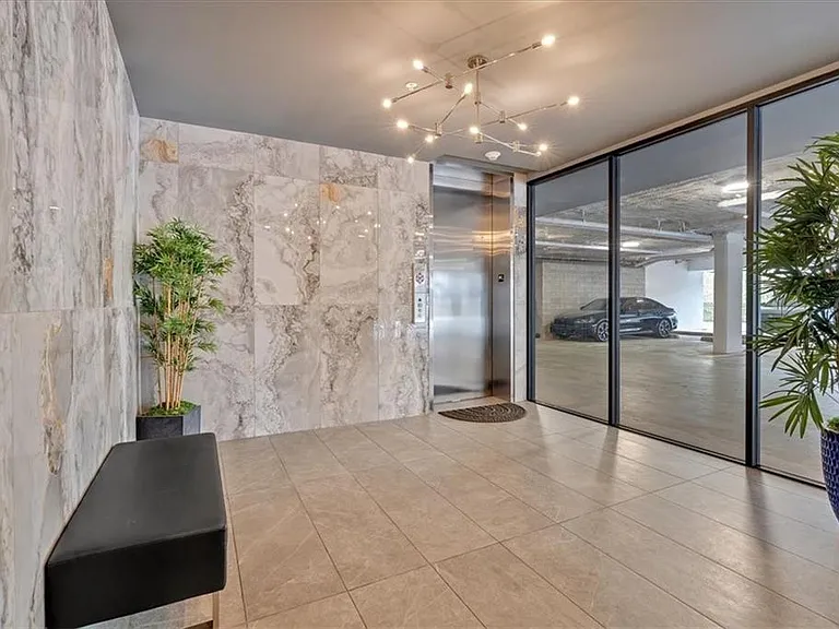 6890 Peachtree Dunwoody Rd #303 — Photo 3