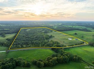 26301 Maple Dr, Bucklin, MO 64631