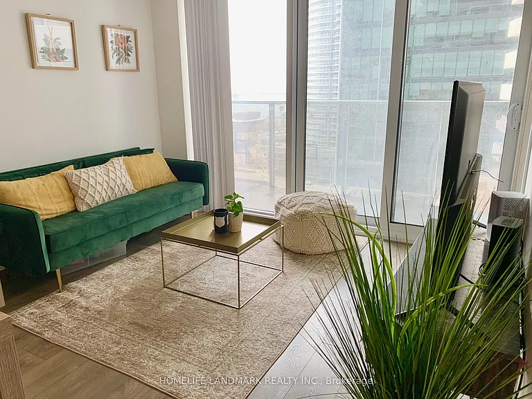 88 Harbour St #1201 — Photo 5