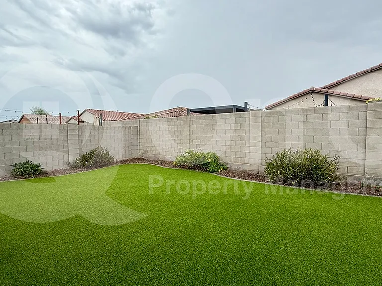 3403 W Pollack St — Photo 23
