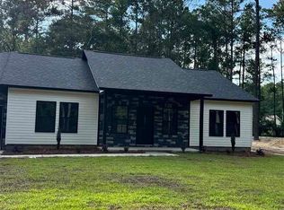 1431 Tremont Cir, Hartsville, SC 29550