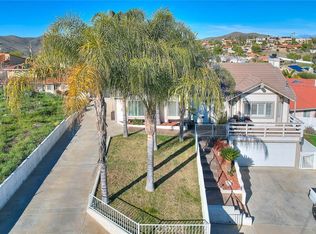22759 Inspiration Point, Canyon Lake, CA 92587