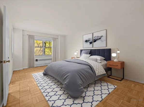 750 Kappock Street image 5 of 17