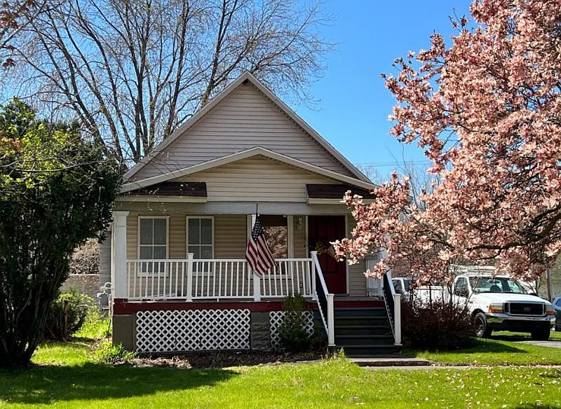 1st image of 1724 Holland Ave