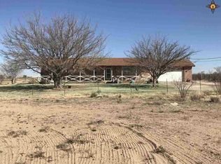 24 Apache Dr, Carlsbad, NM 88220