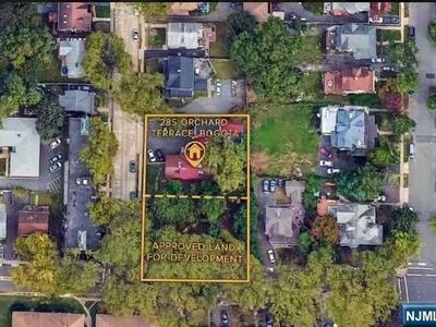 285 Orchard Ter, Bogota, NJ, 07603