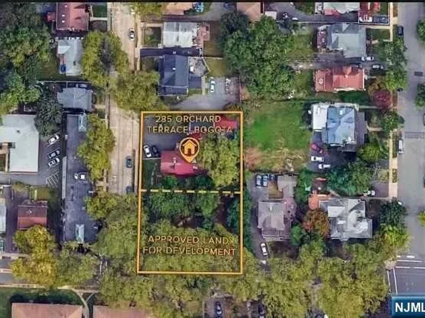285 Orchard Ter, Bogota, NJ 07603