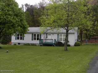 211 Five Springs Rd, Stroudsburg, PA 18360