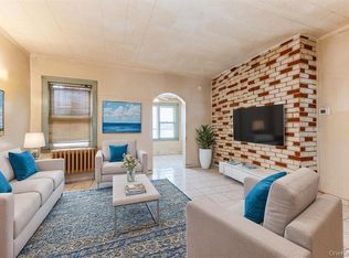 51-30 47th St, Woodside, NY 11377