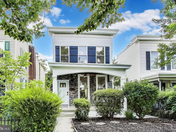 3725 Roland Ave, Baltimore, MD 21211