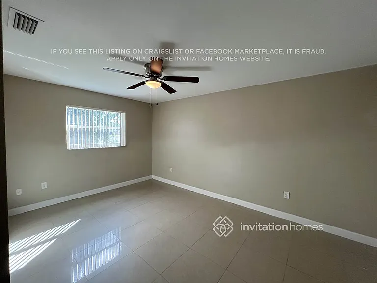 11830 NW 30th Pl — Photo 10