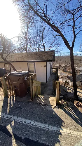 278 Spring Rd #C Photo 1