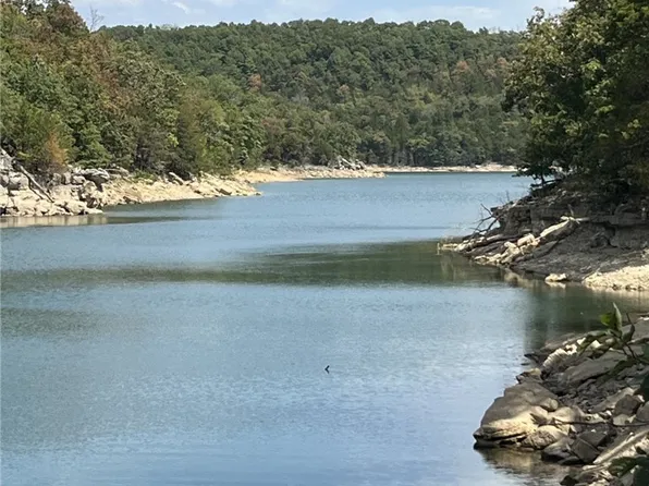 Angell Rd, Rogers, AR 72756