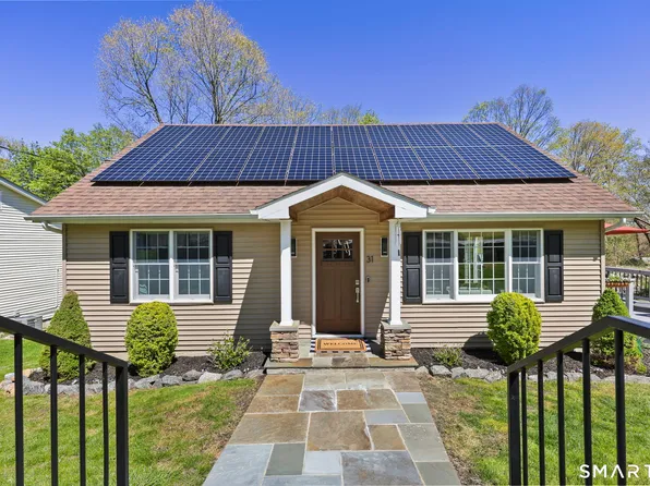 31 Hillandale Road, Danbury, CT 06811