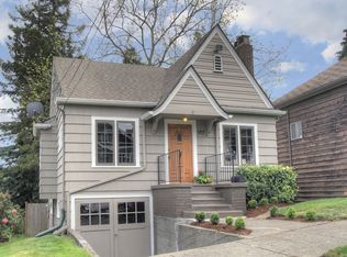 347 NE 59th St, Seattle, WA 98105