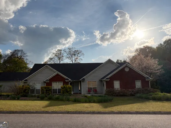 2320 Evonshire Way, Dacula, GA 30019