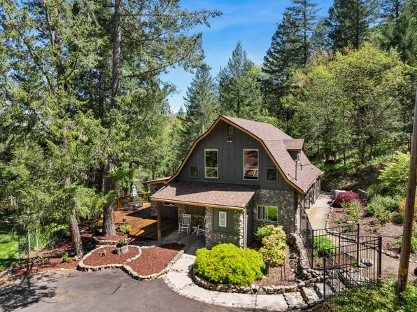2175 Birdseye Creek Rd, Gold Hill, OR 97525
