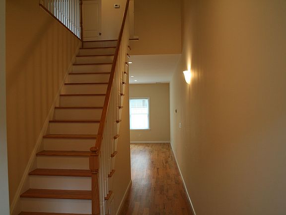 2nd image of 50 Sintsink Dr E APT 2