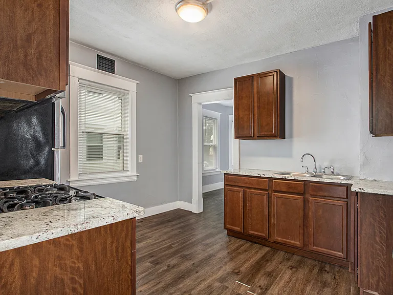 1246 Muskegon Ave NW #2 — Photo 9