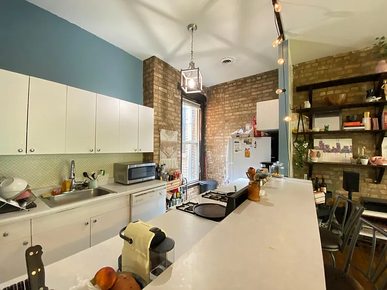 2209-11 N Bissell St #3 — Photo 5