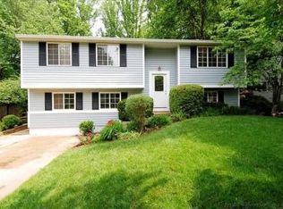 9808 Oleander Ave, Vienna, VA 22181
