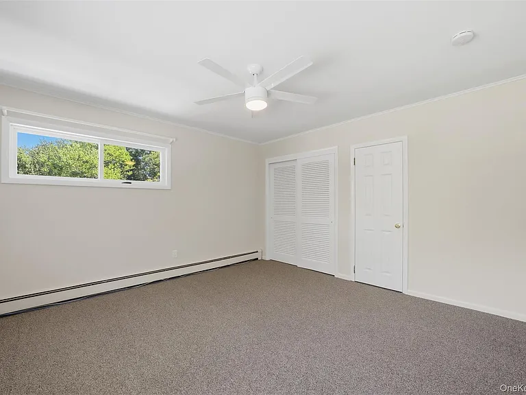58 Carolan Rd E — Photo 23