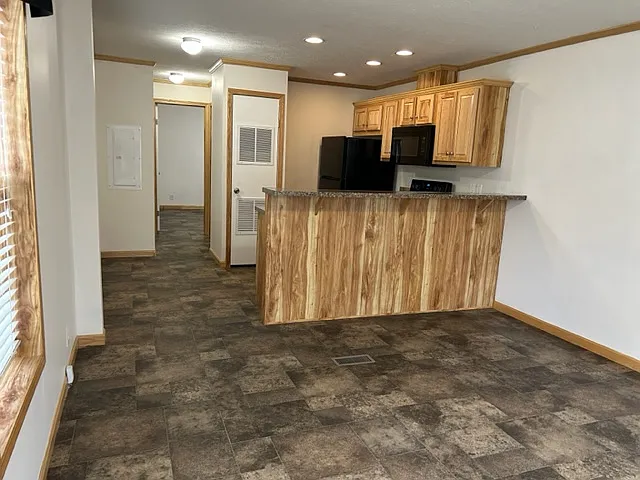 625 15th St SE — Photo 74