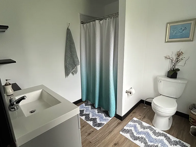 Rainbow Cir — Photo 9