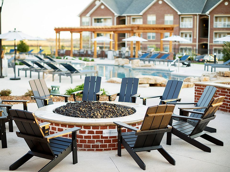Aria_FirePit4_72dpi