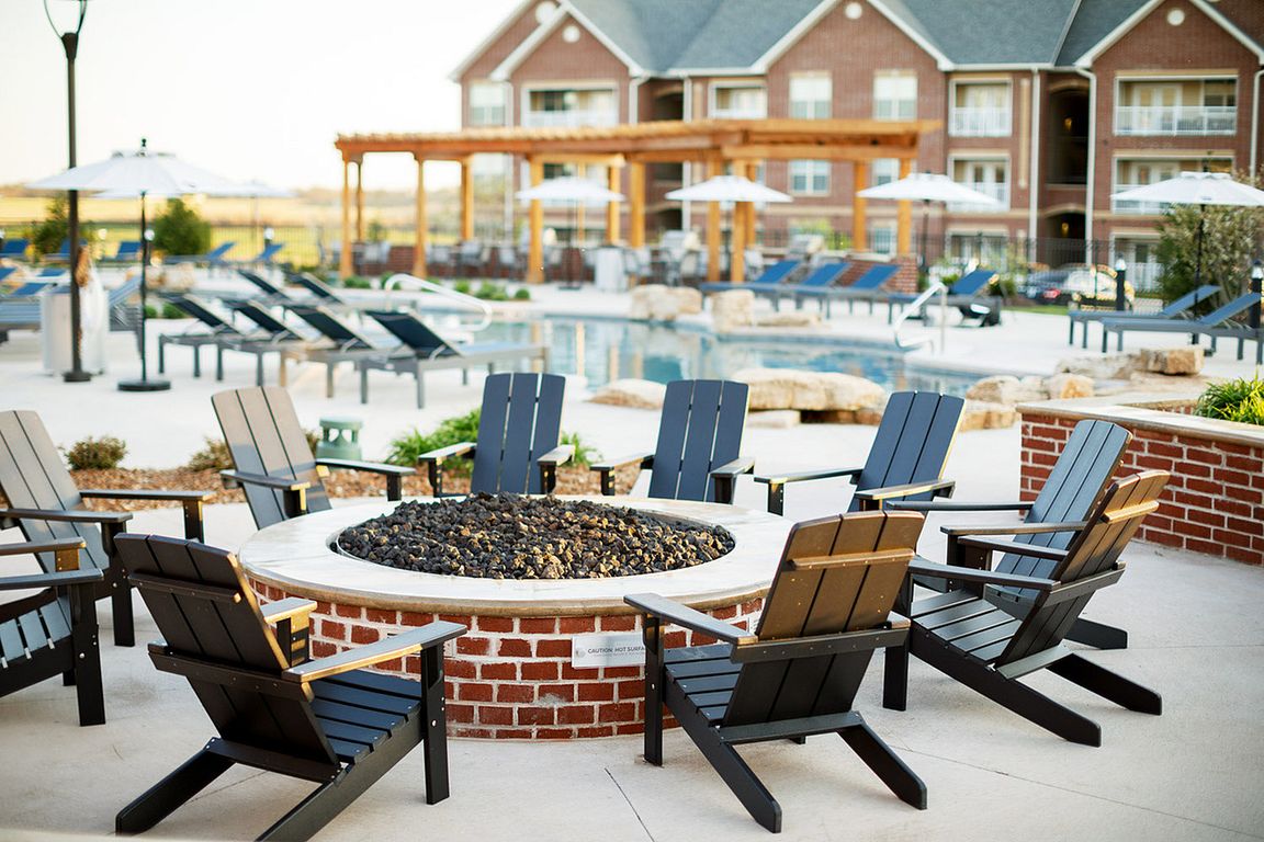 Aria_FirePit4_72dpi