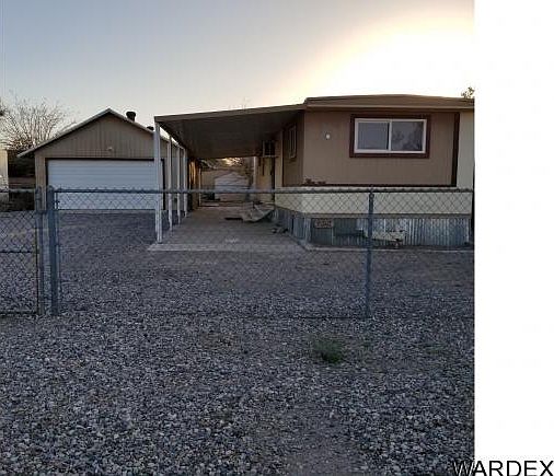 1st image of 8040 S Smoketree Ln