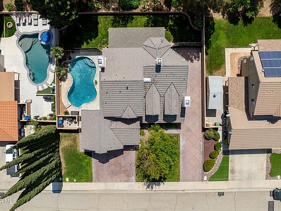 3rd image of 5640 Cypress Ave