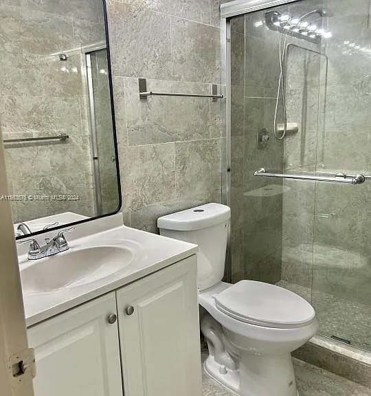 335 Ives Dairy Rd #A33506 — Photo 7