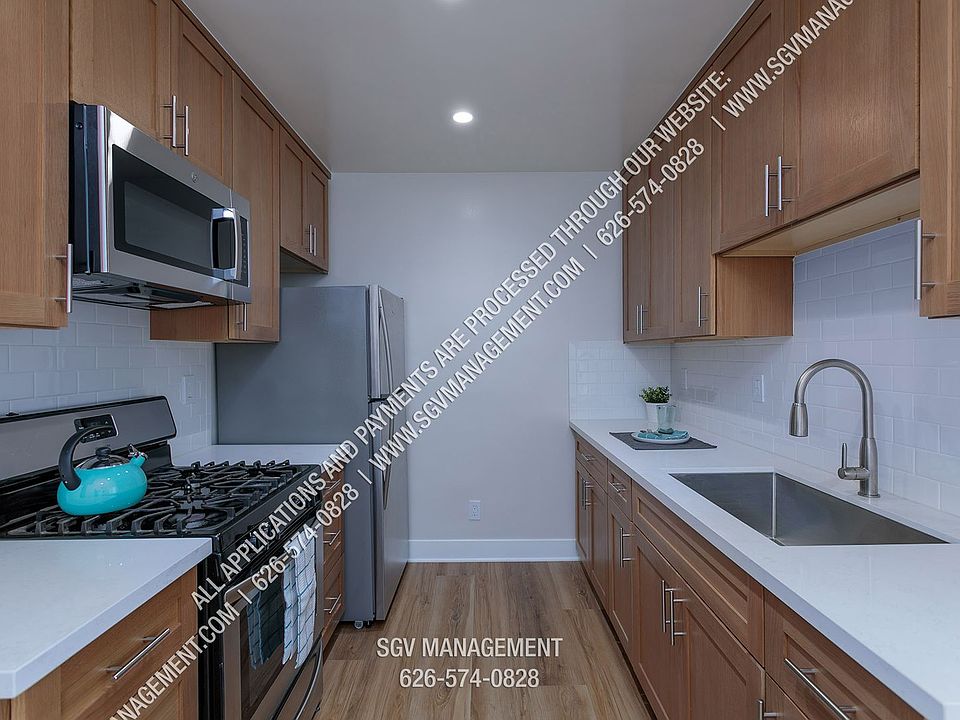 1st image of 60 Auburn Ave #B