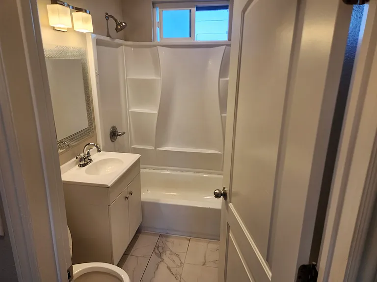 15001 Orange Ave #2 — Photo 5