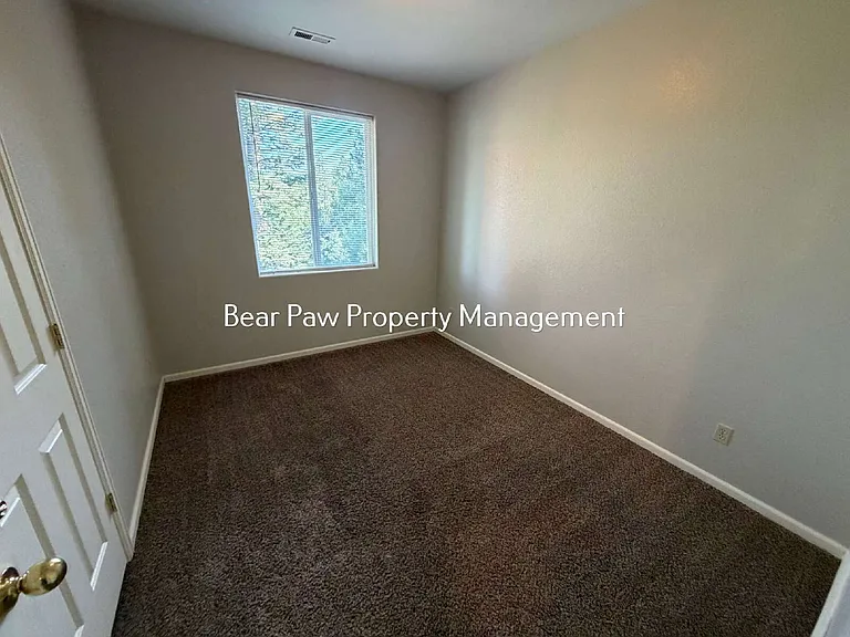 34772 Whispering Pines Trl — Photo 12