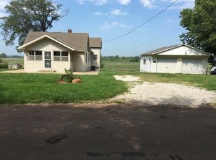 16994 SW Old Highway Rd, Rushville, MO 64484