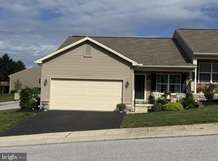 107 Shetland Dr #106, Red Lion, PA 17356