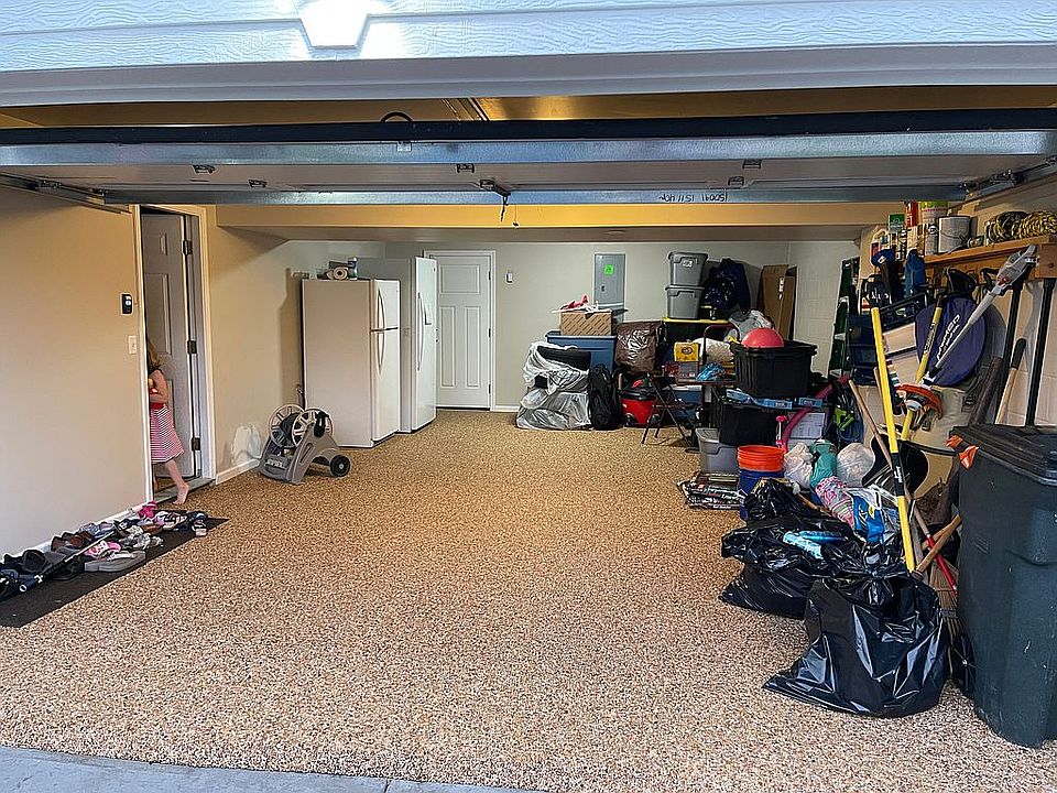 2nd image of 143 Cinque Terra Pl