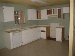 2nd image of 3332 Rio Linda Blvd