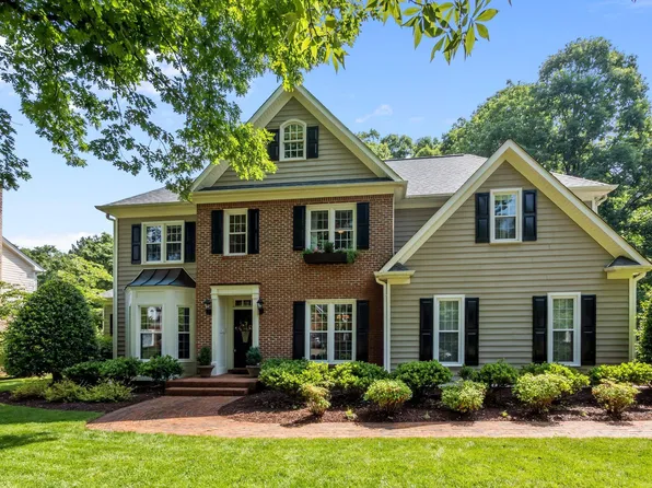 105 Spring Bud Dr, Cary, NC 27513