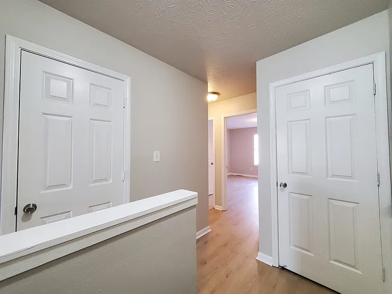 1100 Horsemans Ln #22 — Photo 22