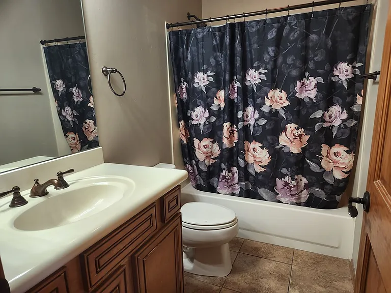200 E Malibu Dr #B6 — Photo 13