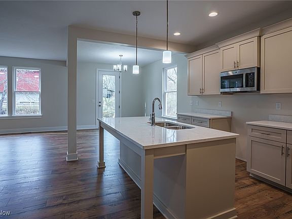 5th image of 2938 S Hametown Rd