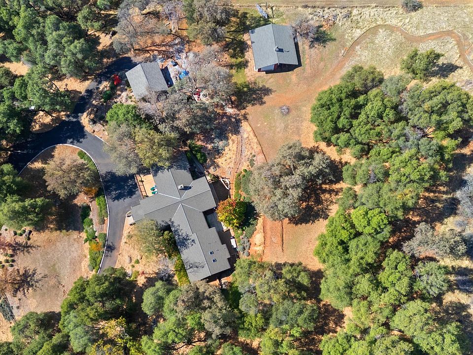 1st image of 16010 Curtis Ct