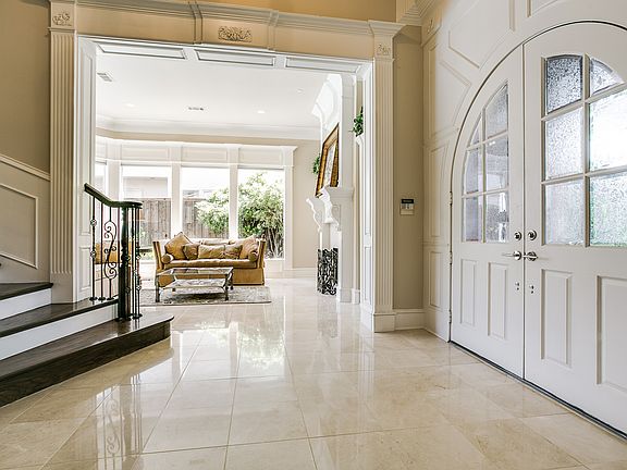 3rd image of 5816 Morning Glory Ln