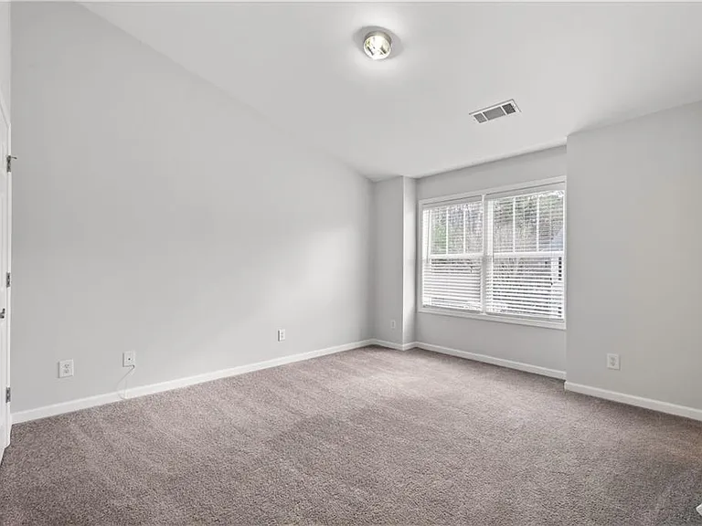 3072 Lauren Parc Rd — Photo 27